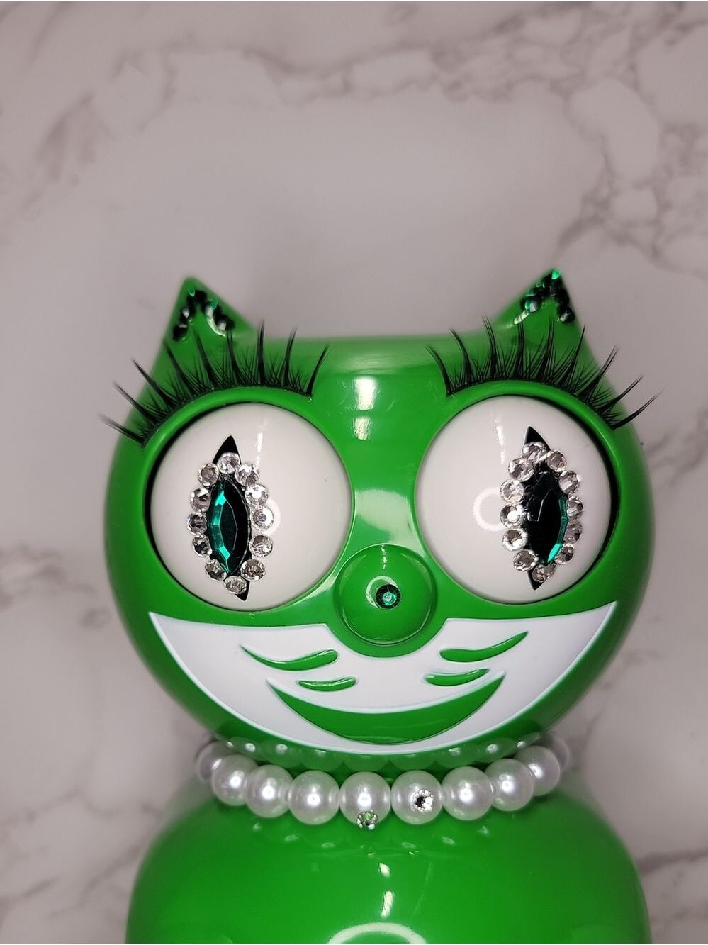 RARE Jeweled Classic Green Lady Kit Kat Cat Klock Clock
